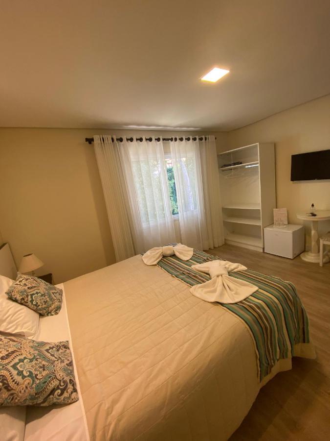 グラマド Pousada Ipe Amarelo E Quinta Dos Medeiros Bed & Breakfast エクステリア 写真