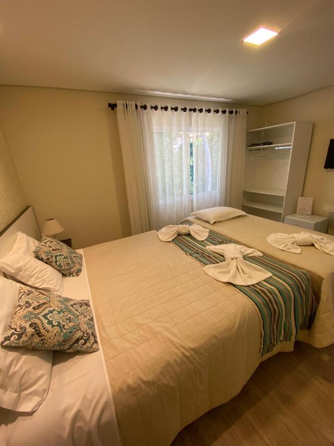 グラマド Pousada Ipe Amarelo E Quinta Dos Medeiros Bed & Breakfast エクステリア 写真
